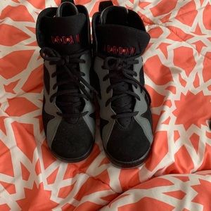 Air Jordan Retro 7 GS “SPORT FUCHSIA”